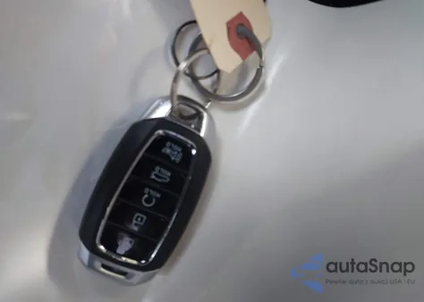 2021 Hyundai Elantra Sel from USA, damaged, VIN 5NPLS4AG2MH010659